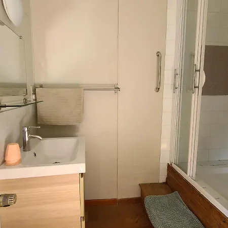 Casa de Férias Lovely In Orval With Garden *