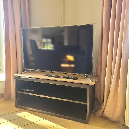 Casa de Férias Lovely In Orval With Garden