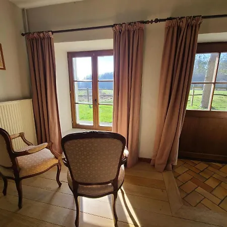 Holiday home Lovely In Orval With Garden
