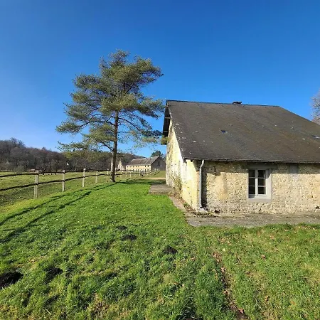 Lovely In Orval With Garden Casa de Férias *