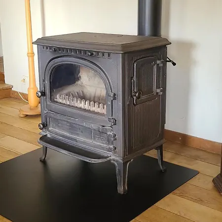 Lovely In Orval With Garden Casa de Férias Florenville