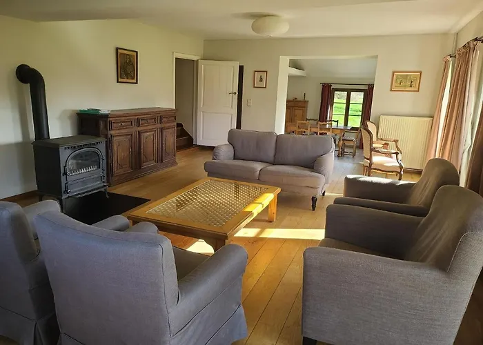 Lovely In Orval With Garden Ferienhaus Florenville