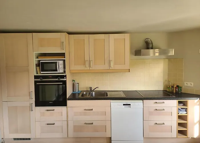 Lovely In Orval With Garden Ferienhaus Florenville