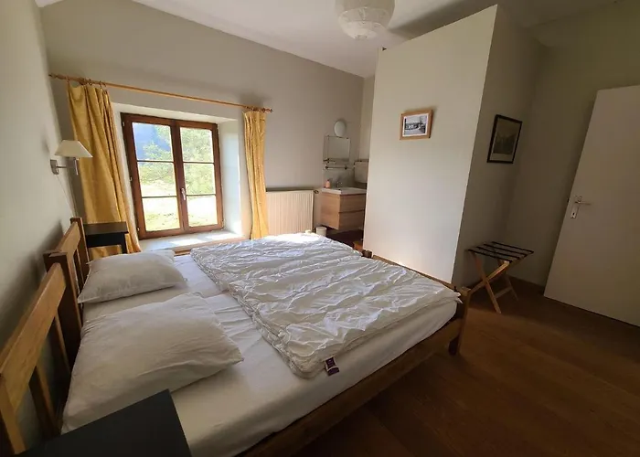 Ferienhaus Lovely In Orval With Garden Florenville